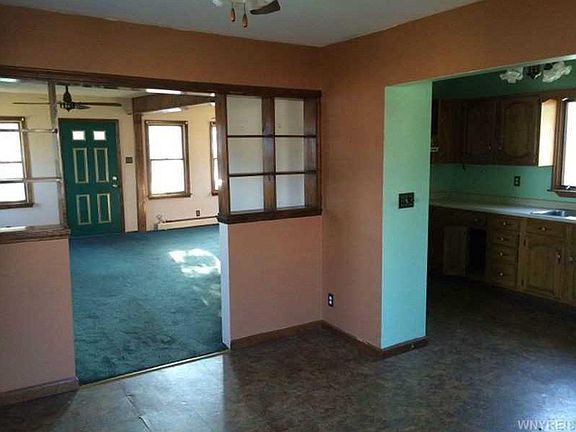 5th image of 73 Emporium Ave