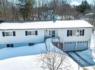 607 Copper St, Houghton, MI 49931