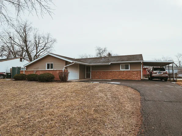 129 Cypress Dr, Bolingbrook, IL 60440