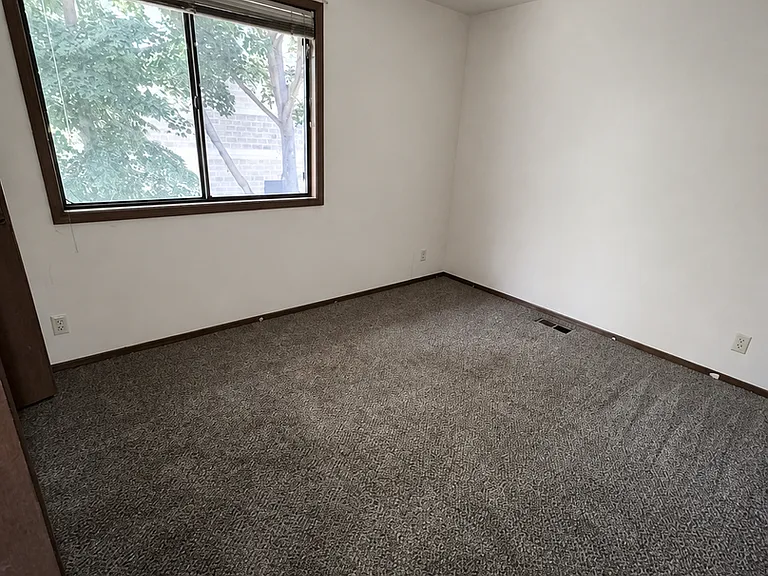 8331 W Rifleman St — Photo 7