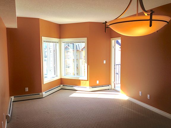 3rd image of 70 Royal Oak Plz NW #405