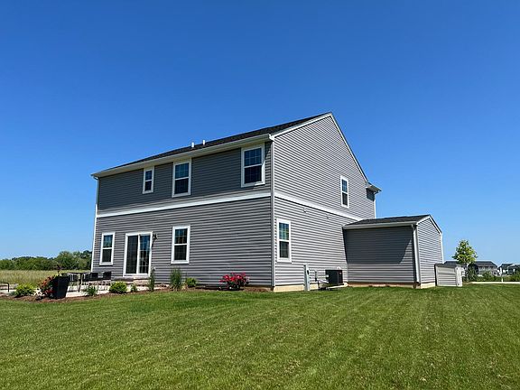 2nd image of 1806 White Lake Dr