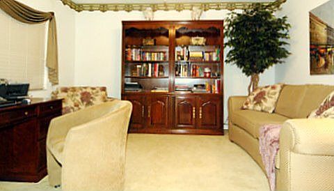 Den/Study