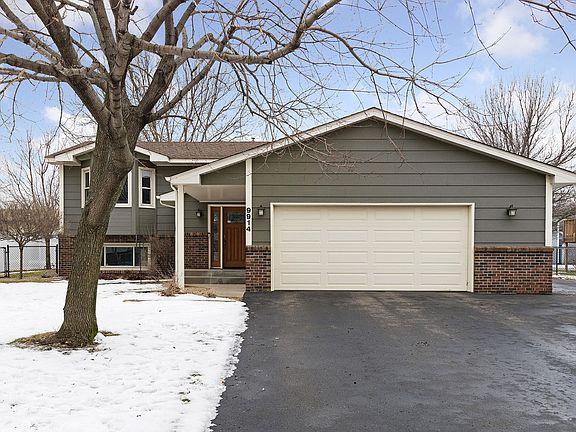 2nd image of 9914 Xebec St NE
