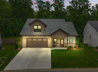 235 Winston Pl, Johnson City, TN 37615