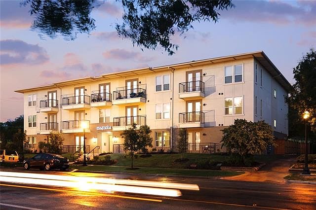 1st image of 908 N Bishop Ave #203