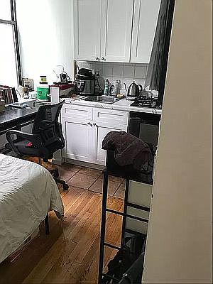 2nd image of 185 E Houston St #2F