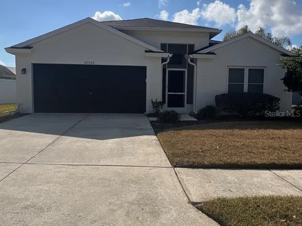 25330 Flying Ebony Ln, Zephyrhills, FL 33544