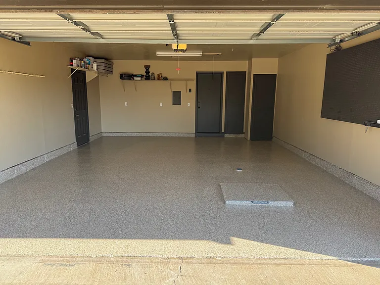920 Countrywood Ln — Photo 25
