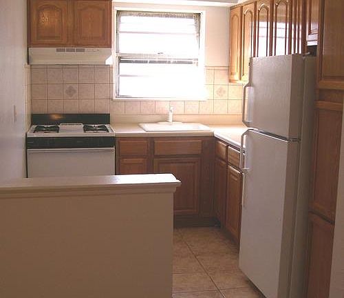 3rd image of 314 Oakwood Ave #2094223