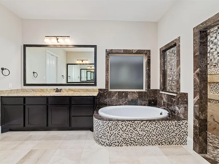 20615 Behrens Pass Ln — Photo 27