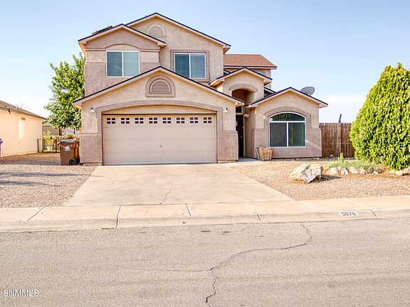 2nd image of 5878 Moon View Dr