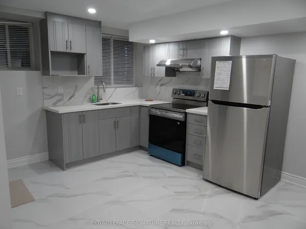 316 Dalgleish Gdns, Milton, ON L9T 6Z6