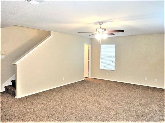 3rd image of 9206 Laguna Falls