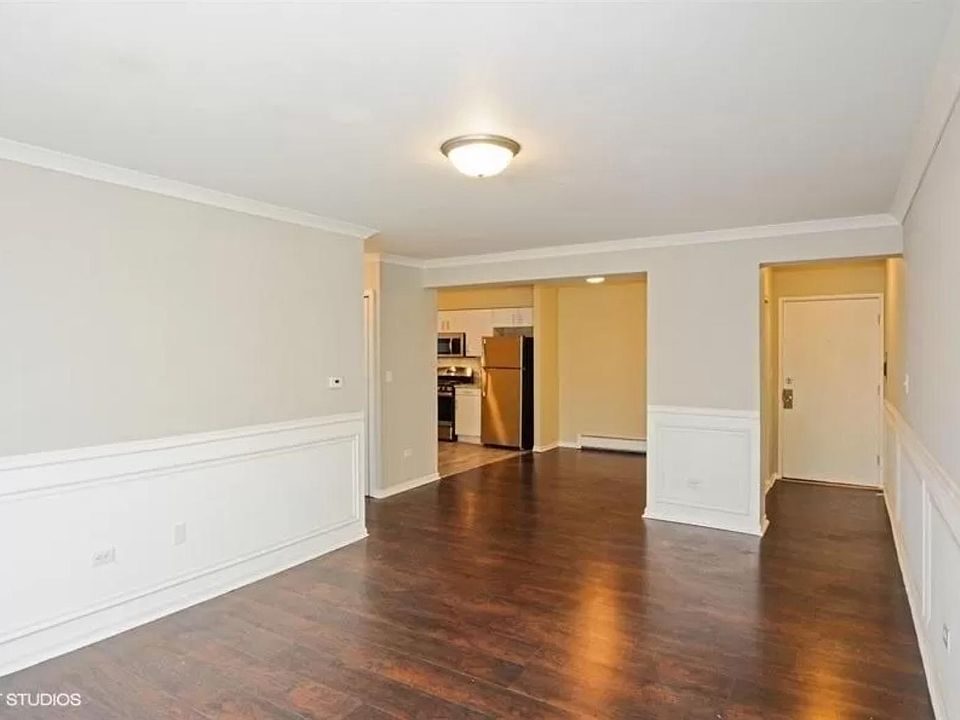 1st image of 5348 N Cumberland Ave APT 222