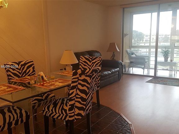 2nd image of 8100 Sunrise Lakes Blvd APT 206