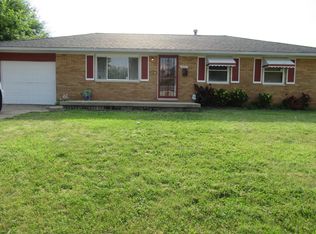 1935 Scarboro St, Springfield, OH 45506