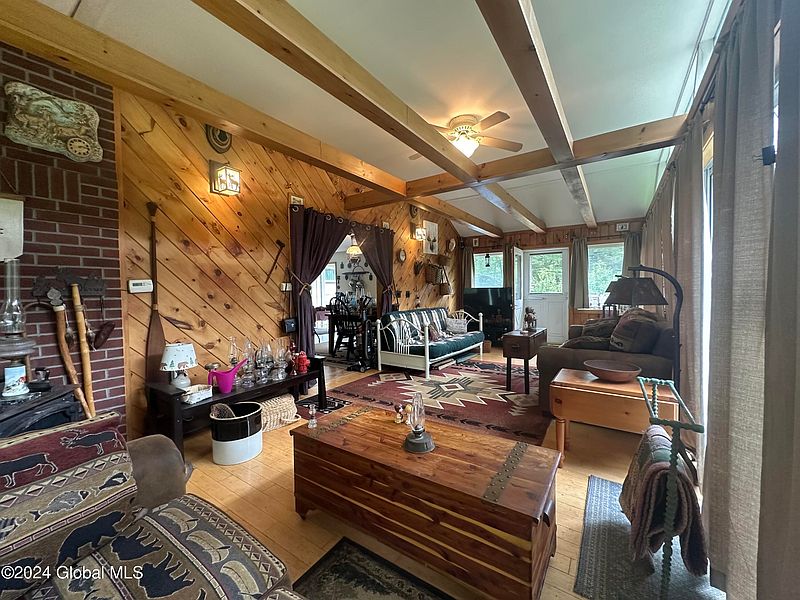 3rd image of 7227 LaFayette Road
