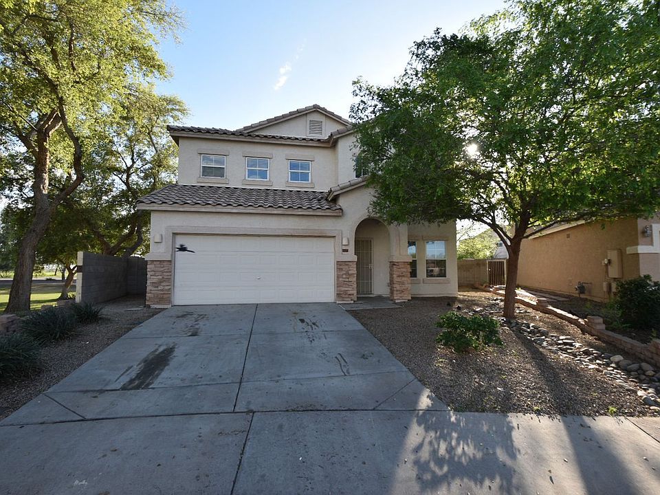 1st image of 13904 N 132nd Ct