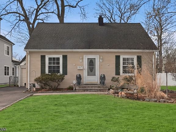 2nd image of 37 Lee Rd