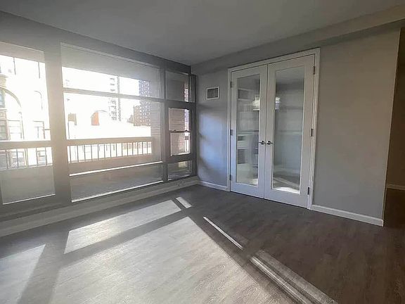 4th image of 120 W 23rd St APT 7b