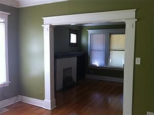 5th image of 816 W 51st Pl