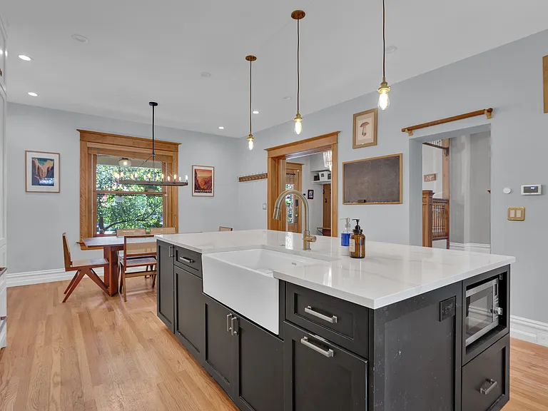 1245 N Emerson St — Photo 11