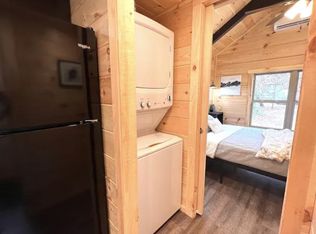 145 Fern Rd, Campobello, SC 29322