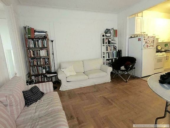 2nd image of 652 W 163rd St APT 39