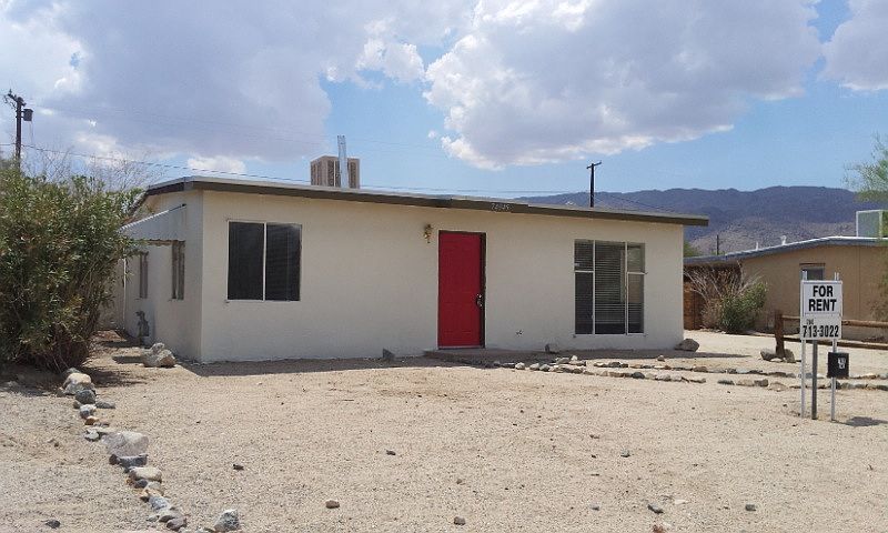 1st image of 74945 Alta Loma Dr