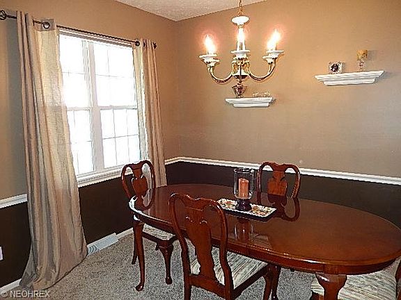 2nd image of 26947 Glenside Ct