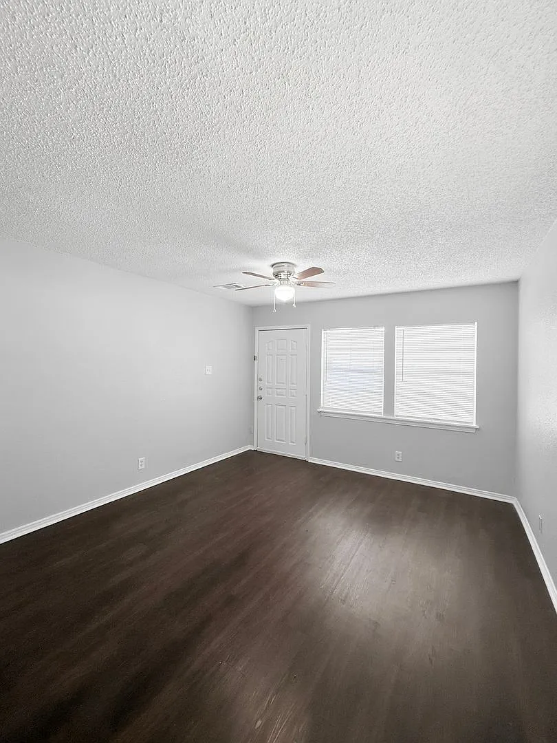 Freshly Updated 2BR/2BA on Spacious Corner Lot in 76107 — Photo 4