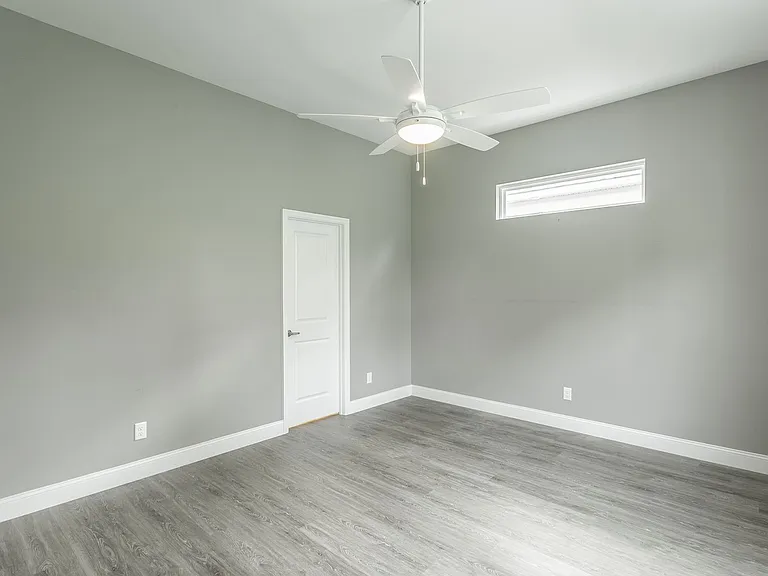 578 Strong Ave — Photo 19