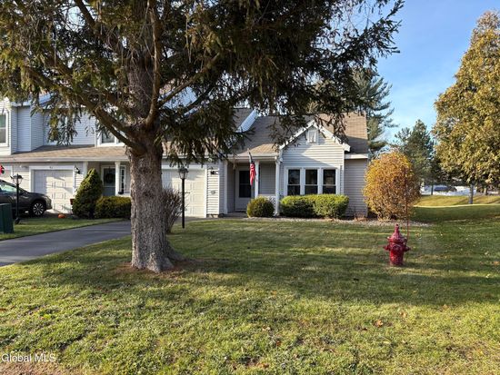 84 Stoney Creek Drive, Clifton Park, NY 12065