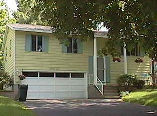 66 Wagon Wheel Trl, Saratoga Springs, NY 12866