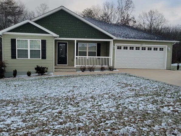 103 Farmington Ln, Crossville, TN 38555