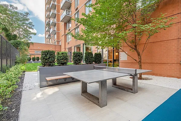 Rented by The Dermot Realty Management Company | media 32