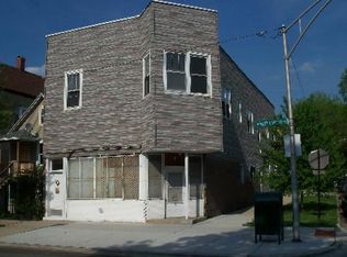 2301 N Maplewood Ave, Chicago, IL 60647