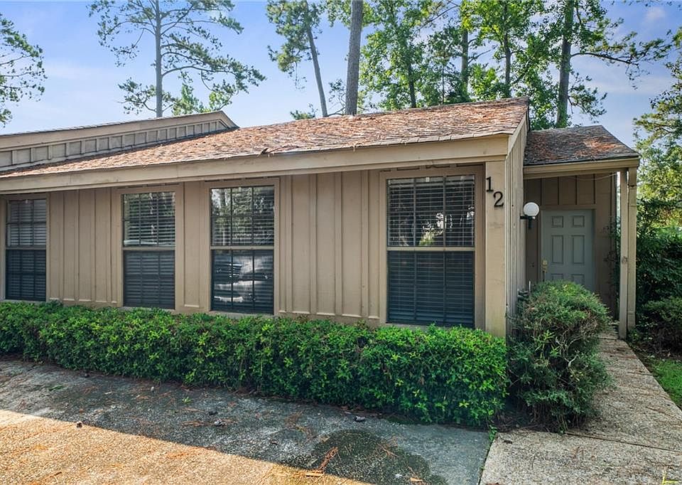 1st image of 12 S Court Villa Dr #12
