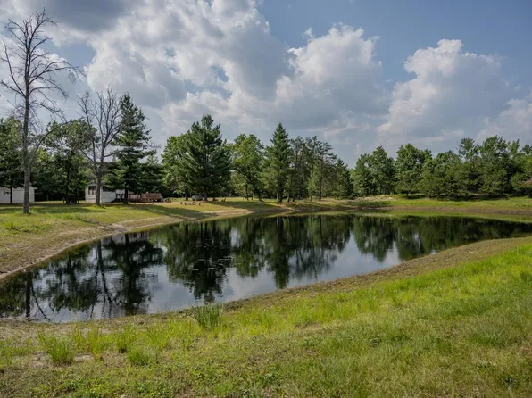 N9665 7th Ave, Necedah, WI 54646