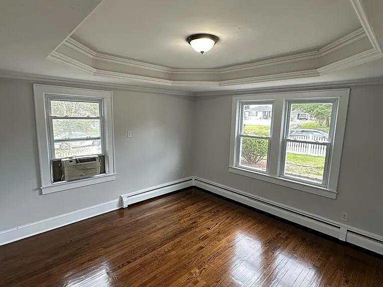 1114 Old Freehold Rd — Photo 12