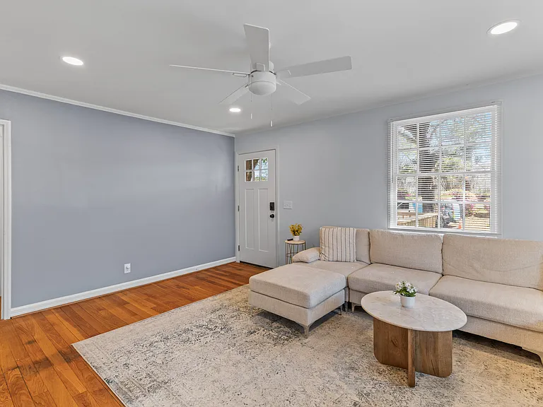 4825 Park Pl W — Photo 5