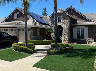 2647 Purvis Ave, Clovis, CA