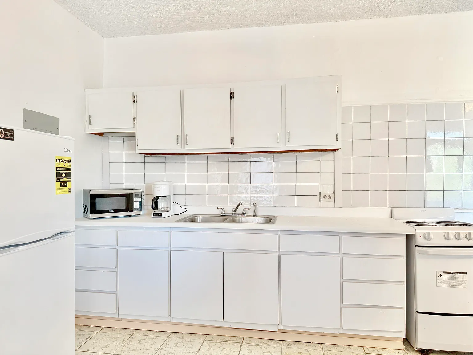 2 bed, $2,100 — Photo 3