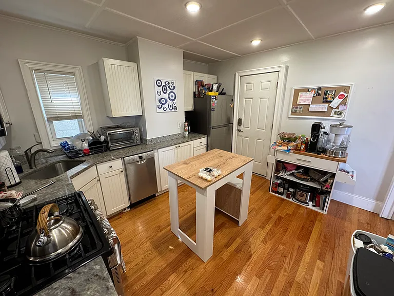 41 Cross St #1A — Photo 5