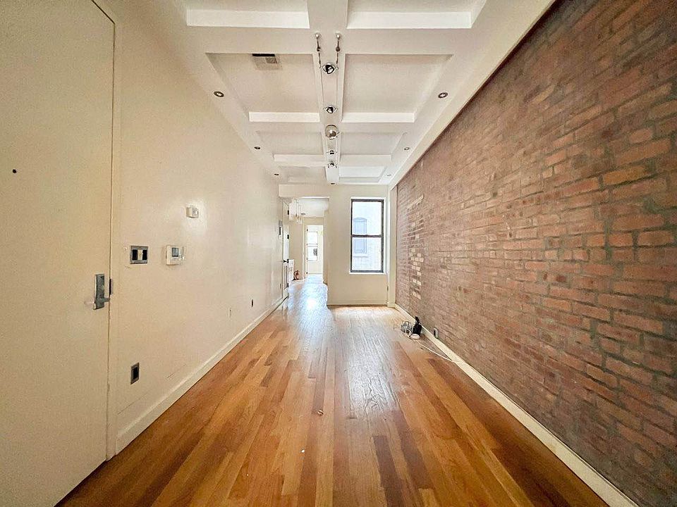 1st image of 407 Suydam St APT 2L