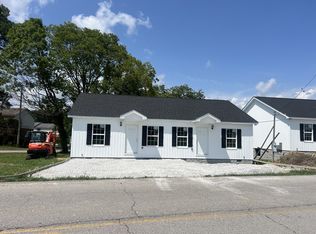 520 W Taylor Rd, Manchester, TN 37355