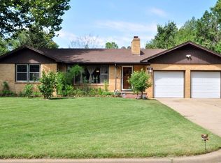 2323 S Terrace Dr, Wichita, KS 67218