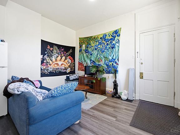 2nd image of 215 Warner St