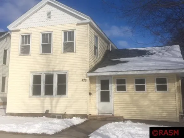 425 Walnut St, Saint Peter, MN 56082